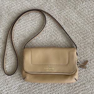 Kate Spade tan crossbody bag